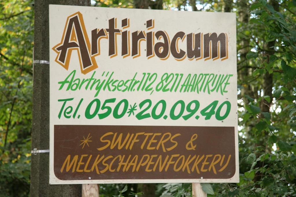 B&B Artiriacumhoeve Zedelgem Eksteriør billede
